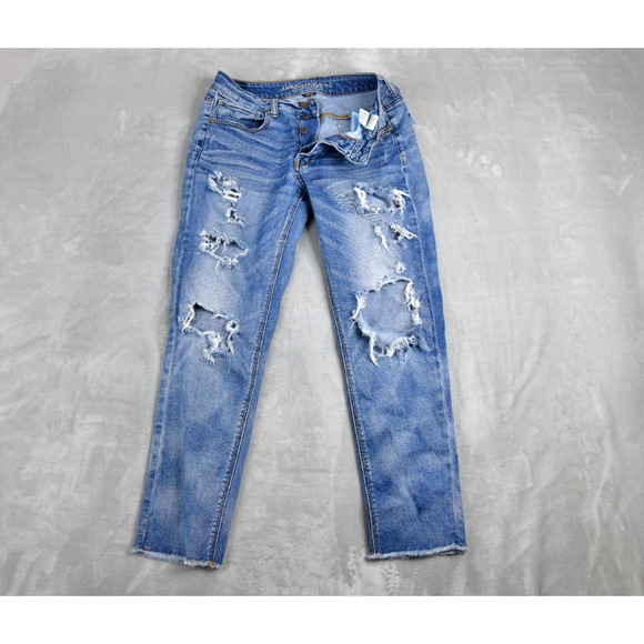 American Eagle Jeans Womens 8 (31x28) Tomgirl Button Fly Blue Denim Distressed - Picture 1 of 12